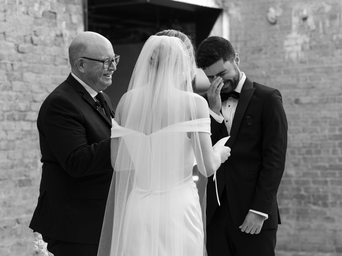 Cacie_Carroll@CacieCarroll_ElecticSpringWedding_TheAbbeyPHX_PhoenixArizona-142
