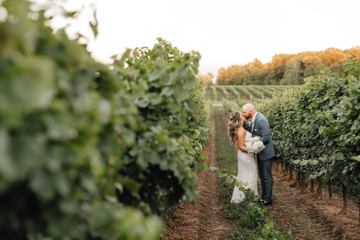lincoln estate winery wedding