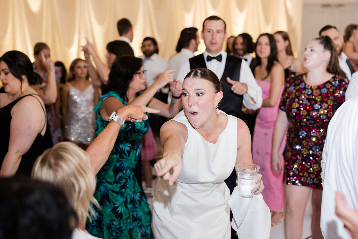 the-cannons-photography-canton-ohio-wedding-photographer-210
