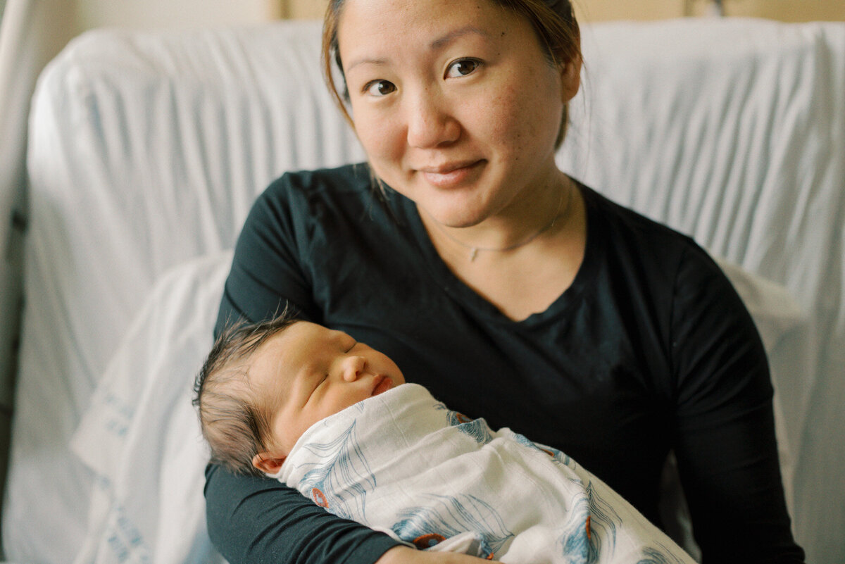 hospital-newborn-photography-11