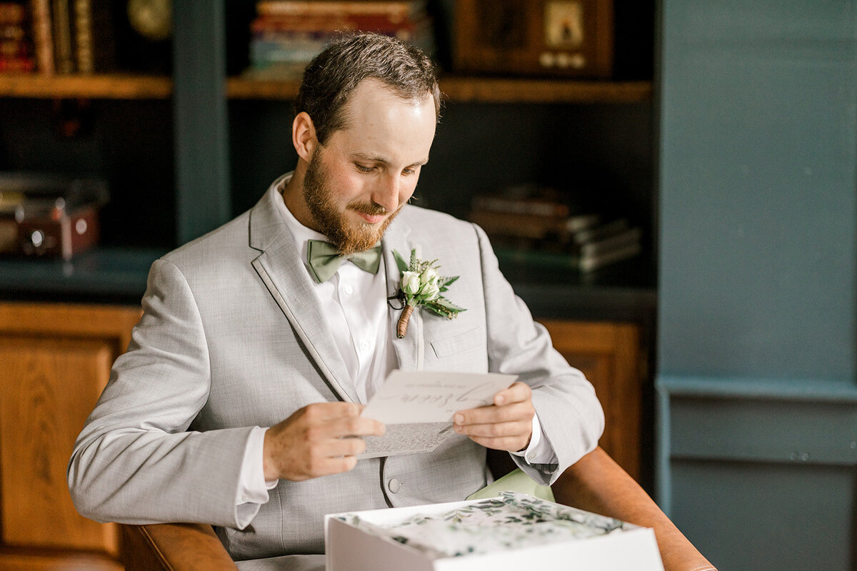 Forever Love Chicago Wedding Photographer-16
