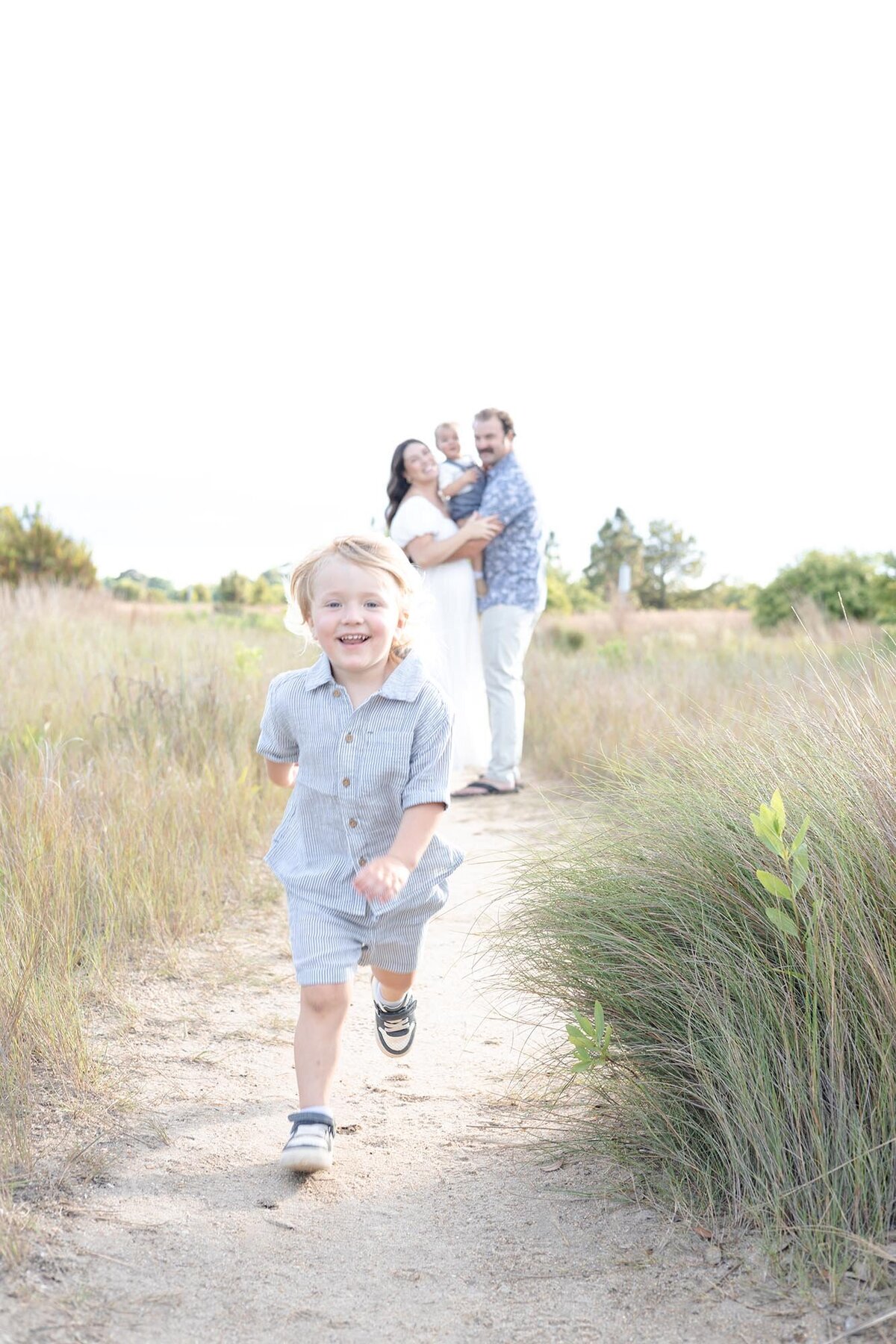 Williamsburg-Family-Photographer-Mary-Eleanor-Photography-004