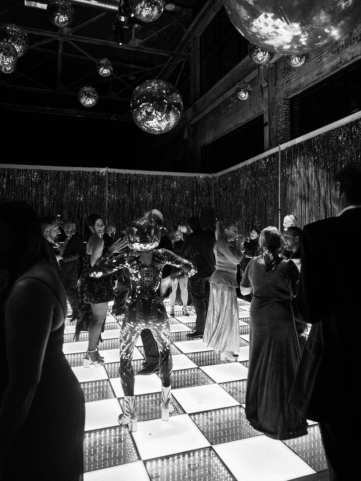 fun-luxury-gala-planning-waterfire-arts-center-ri