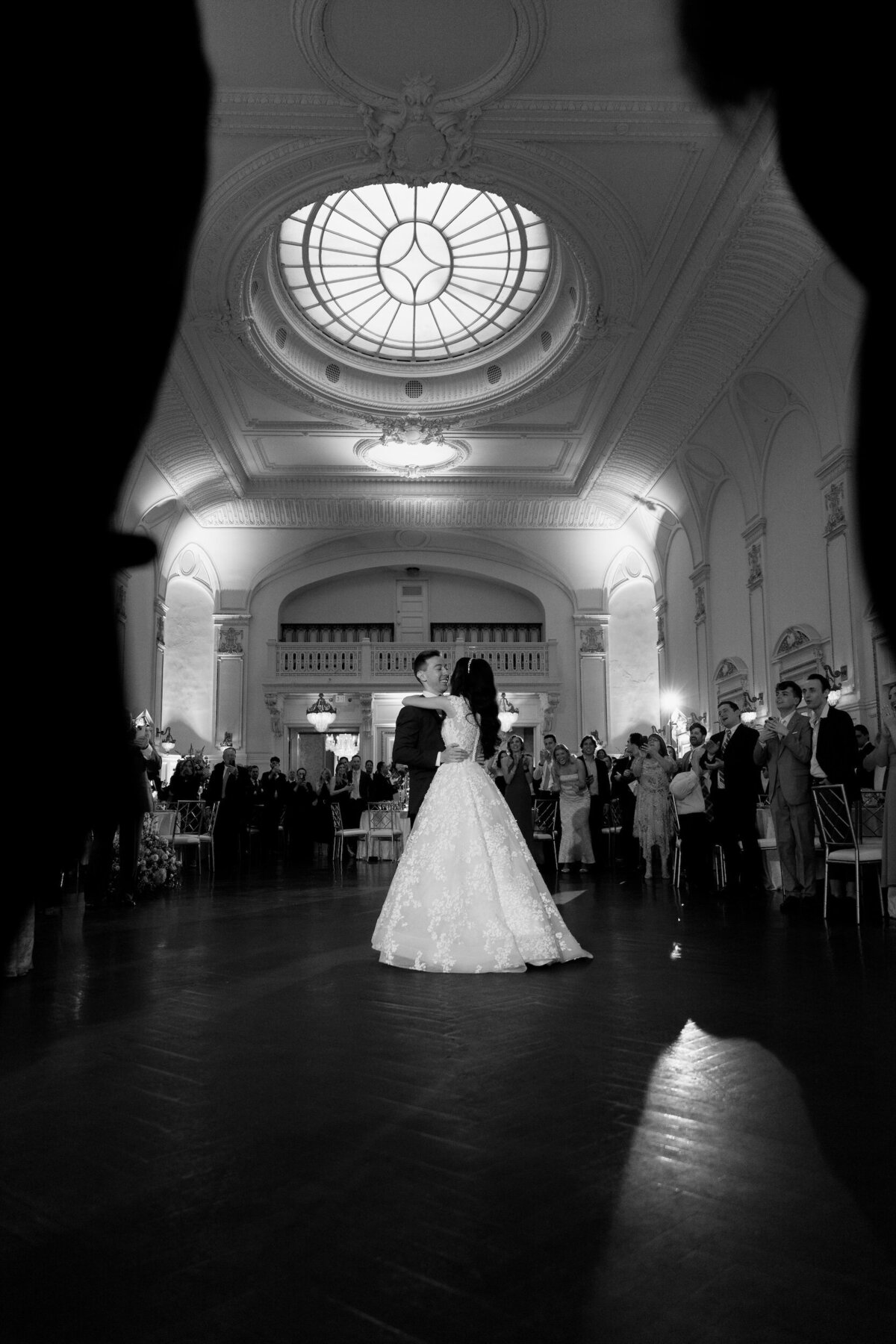 first-dance-wedding-ceremony-images