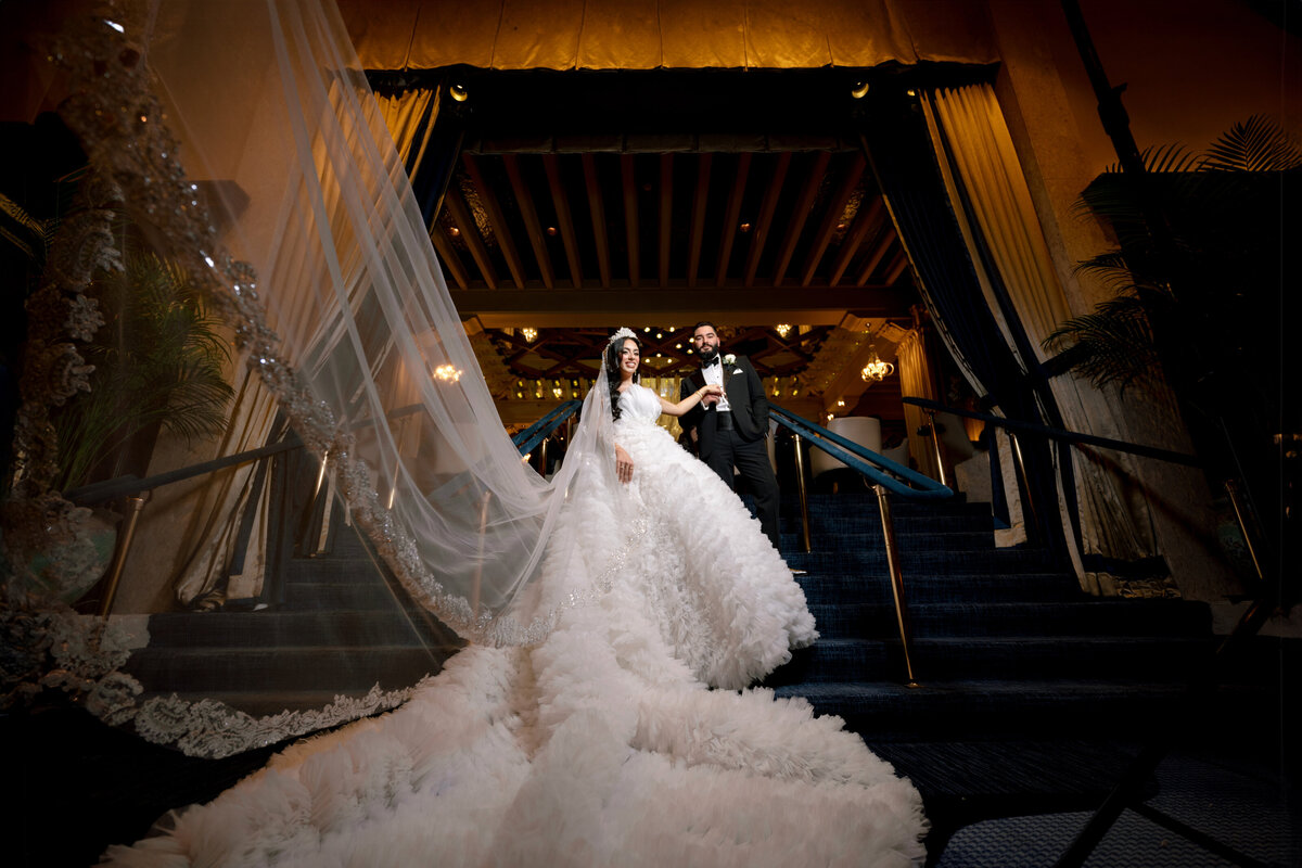 Berlez-Aspen-Avenue-Chicago-Wedding-Photographer-Windy-City-Wedding-Dance-Fulton-West-Event-Christmas-Session-28