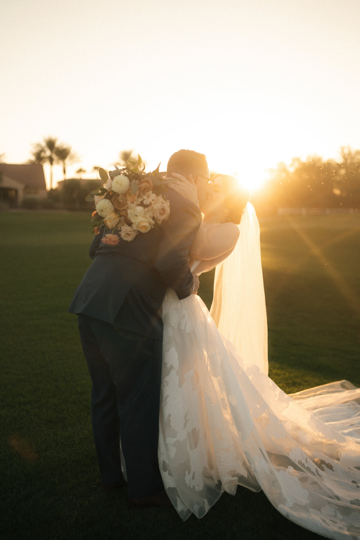 of-the-desert-flor-las-vegas-wedding-florist-lake-las-vegas-sports-club-0018