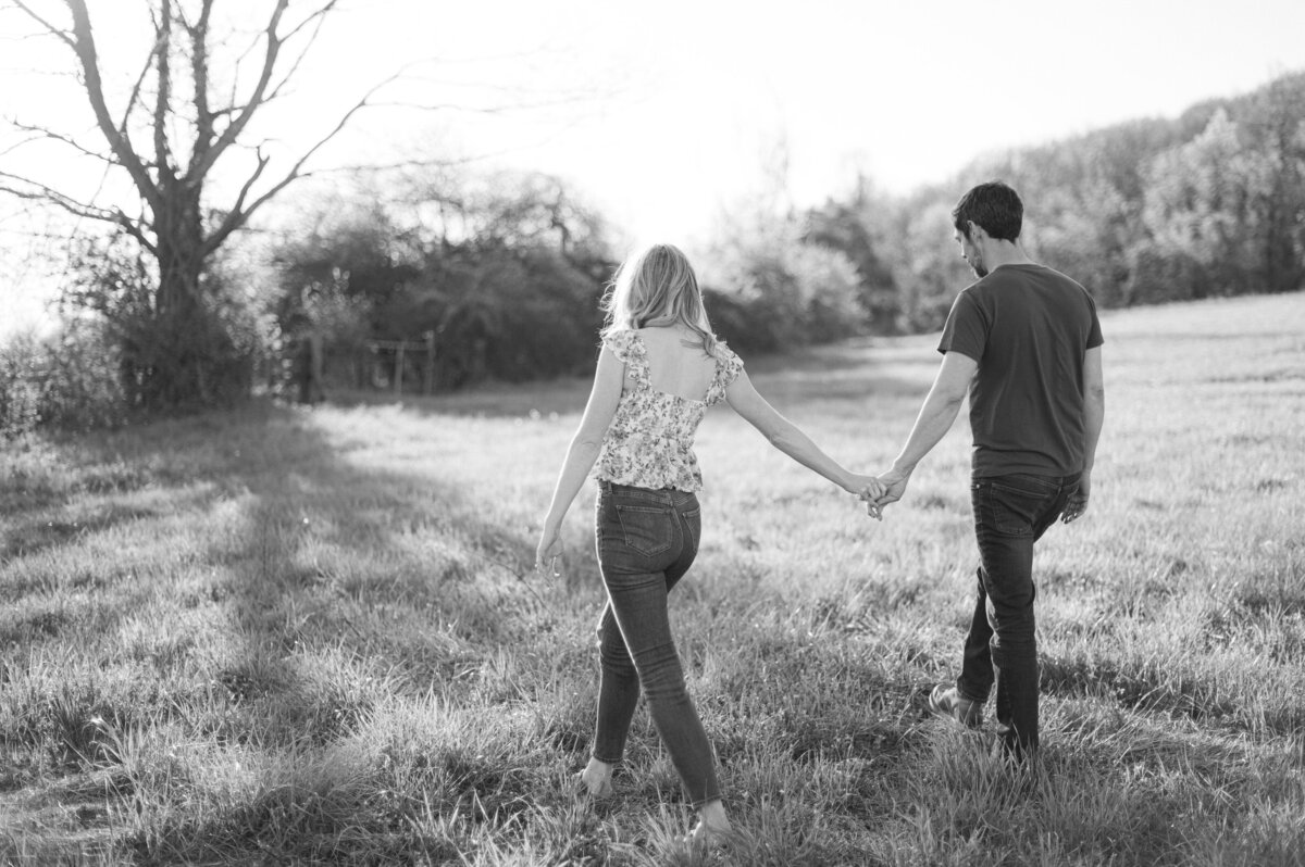 2025_StephWhitehillPhoto_K&J_Engagement-19