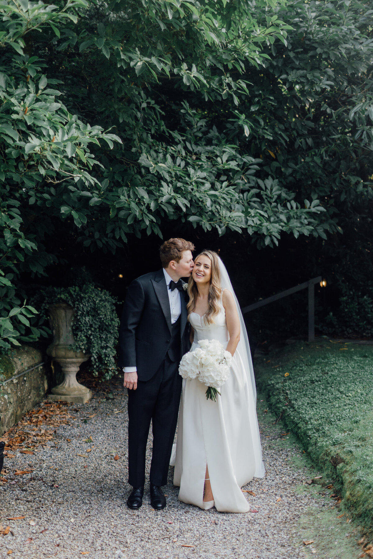 waterford-castle-wedding-photographer-Debi-Peter-51