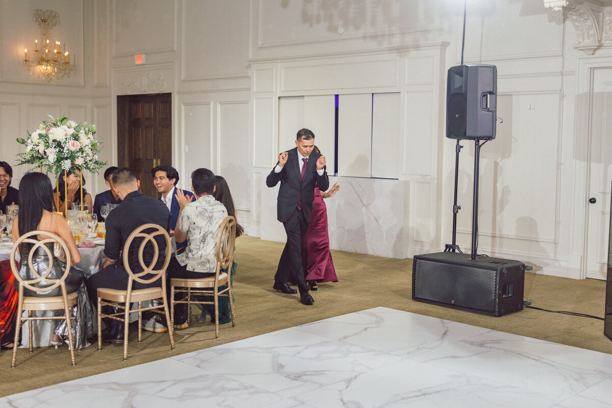 240908-Rachel&Nikko-TheEstateAtFlorentineGardens-Wedding-RiverVale-NJ-Previews-5MB-Web-187