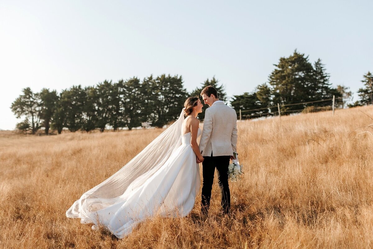 Elope-micro-wedding-elopement-yarravalley-melbourne-Balgownie-Estate21