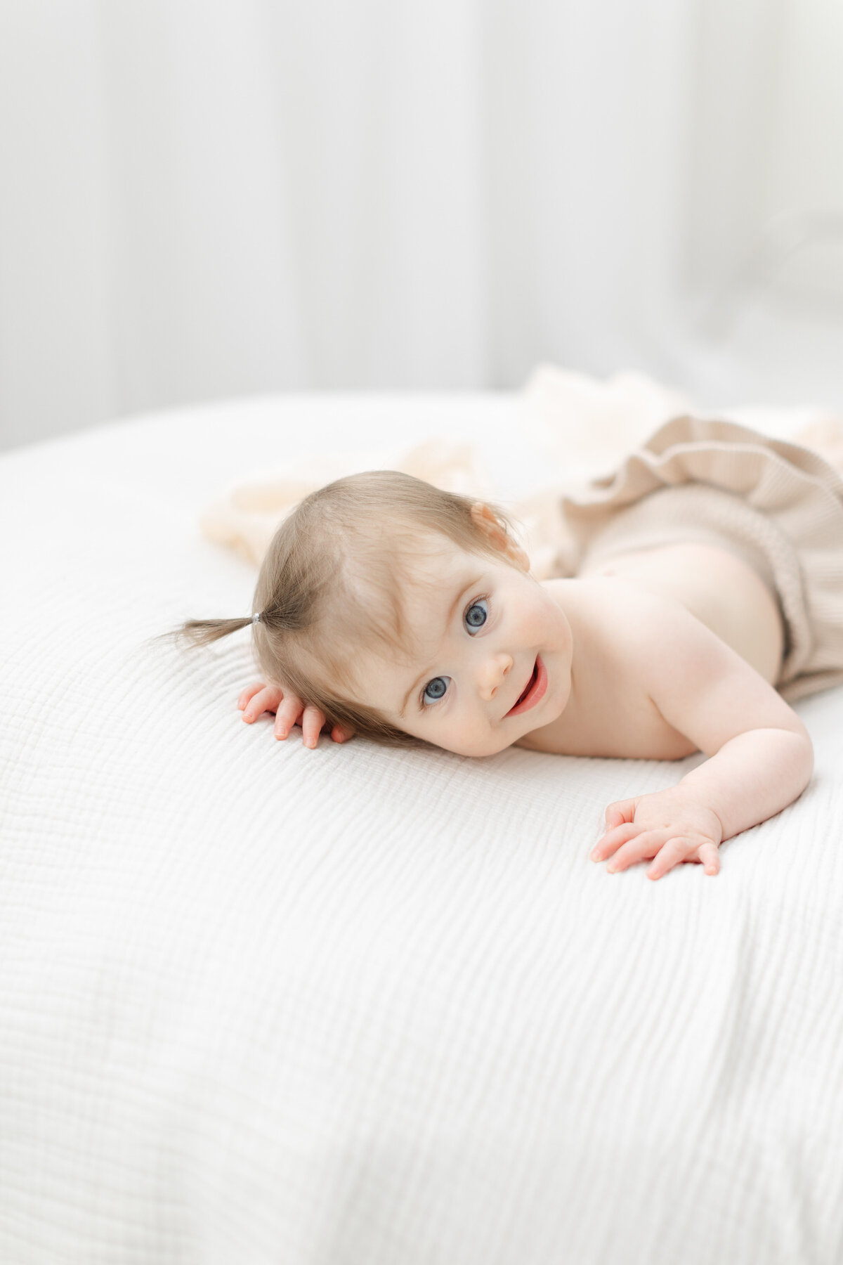 12 month baby milestone portrait session at Philadelphia photography studio - 9