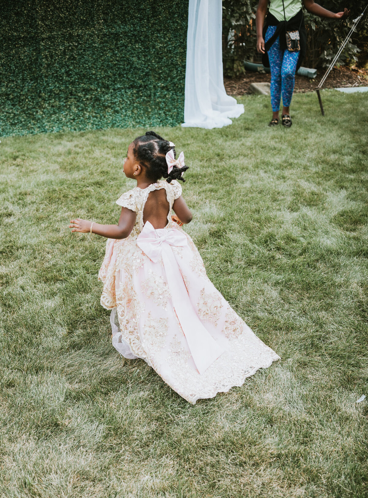 outdoor-minnie-mouse-birthday-celebration-14