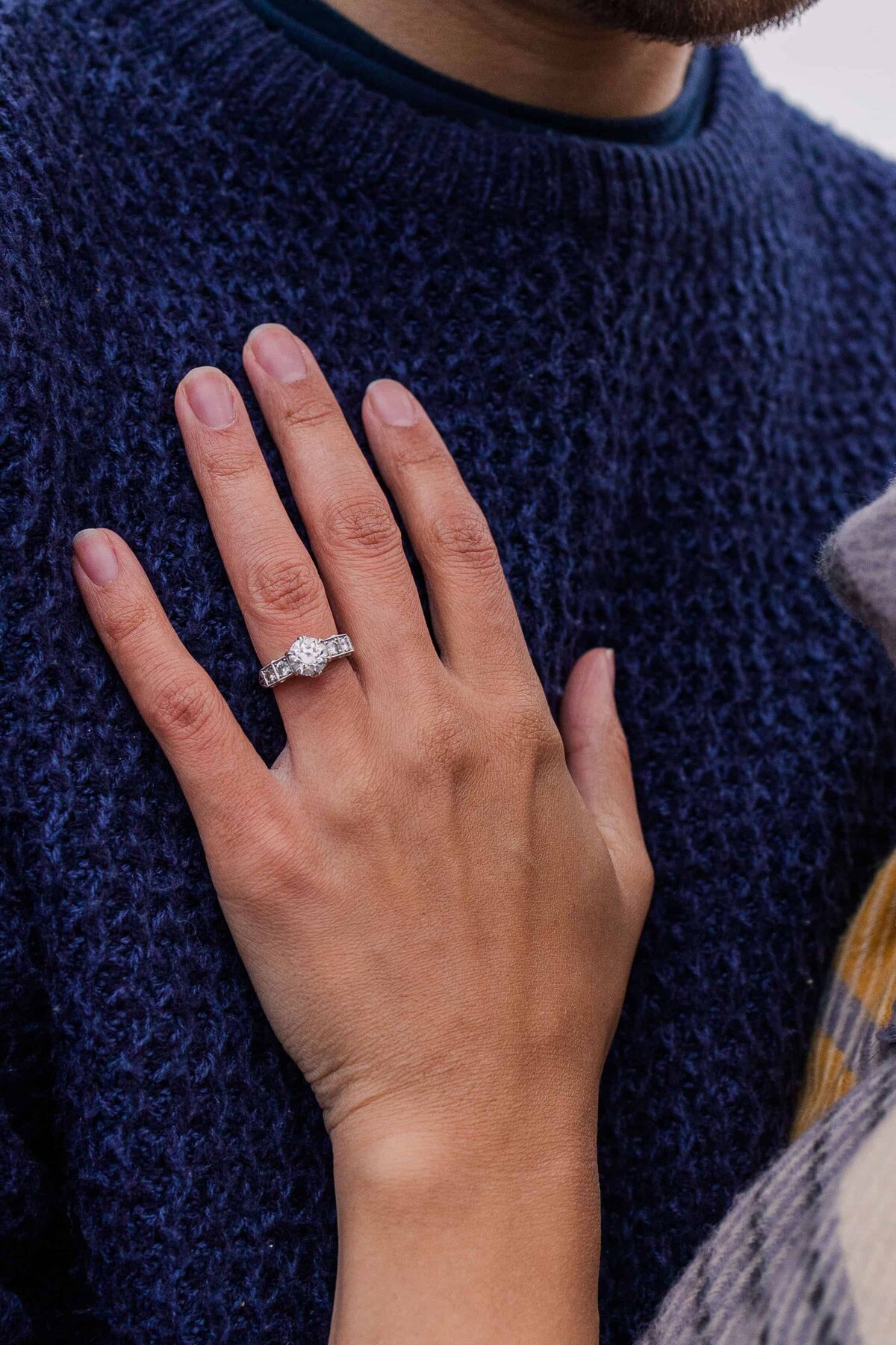 Pike-Place-Engagement-Session-Seattle-WA-Winter18