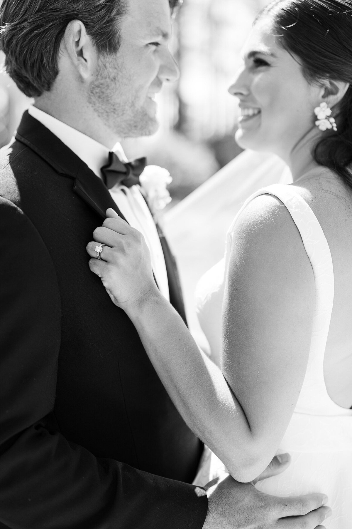 The-Upchurch-Cary-Wedding-Photographer-Timeless-Spring-Wedding-Sarah-Hinckley-Photography-valkeaton2025-_0023