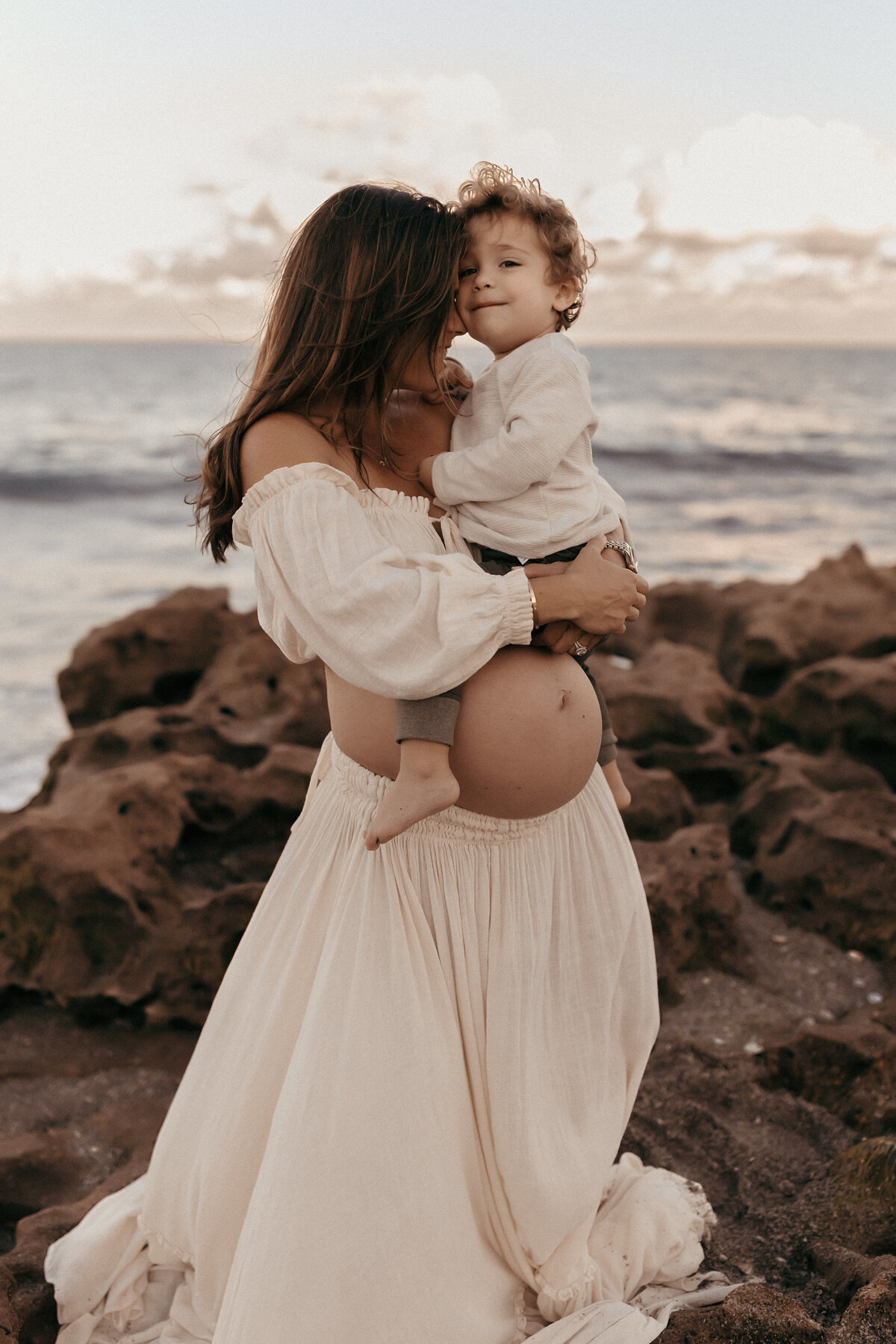 Madelyne-Dawson-Photography-Boynton-Beach-FL-Family-Photographer-Website-Maternity-11