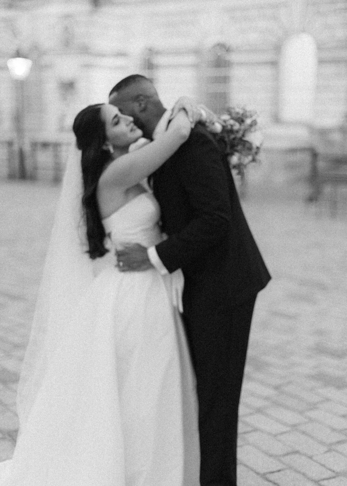 Noor-Tumi-Wedding-Spring-Somerset-House-Chloe-Winstanley-Photography-319