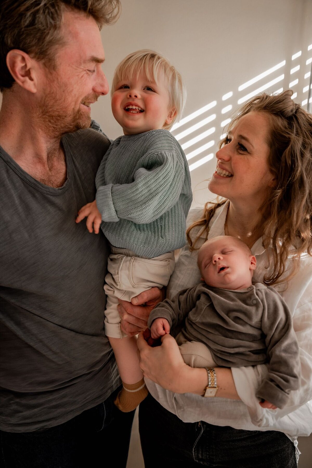 LesleyHoutkampFotografie-newbornshoot-thuis-amsterdam-17
