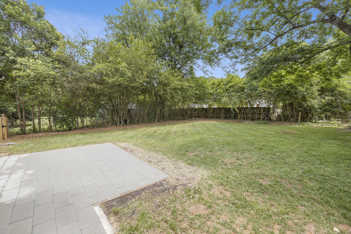Origin 1806 Ferguson Ct-17