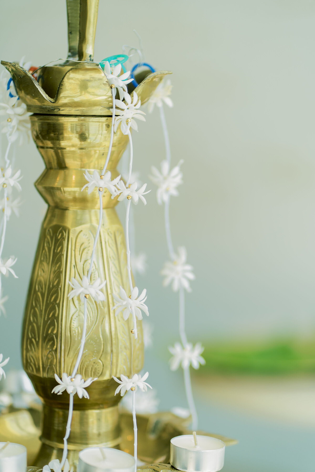 Details at an indian wedding at the pearle hotel.