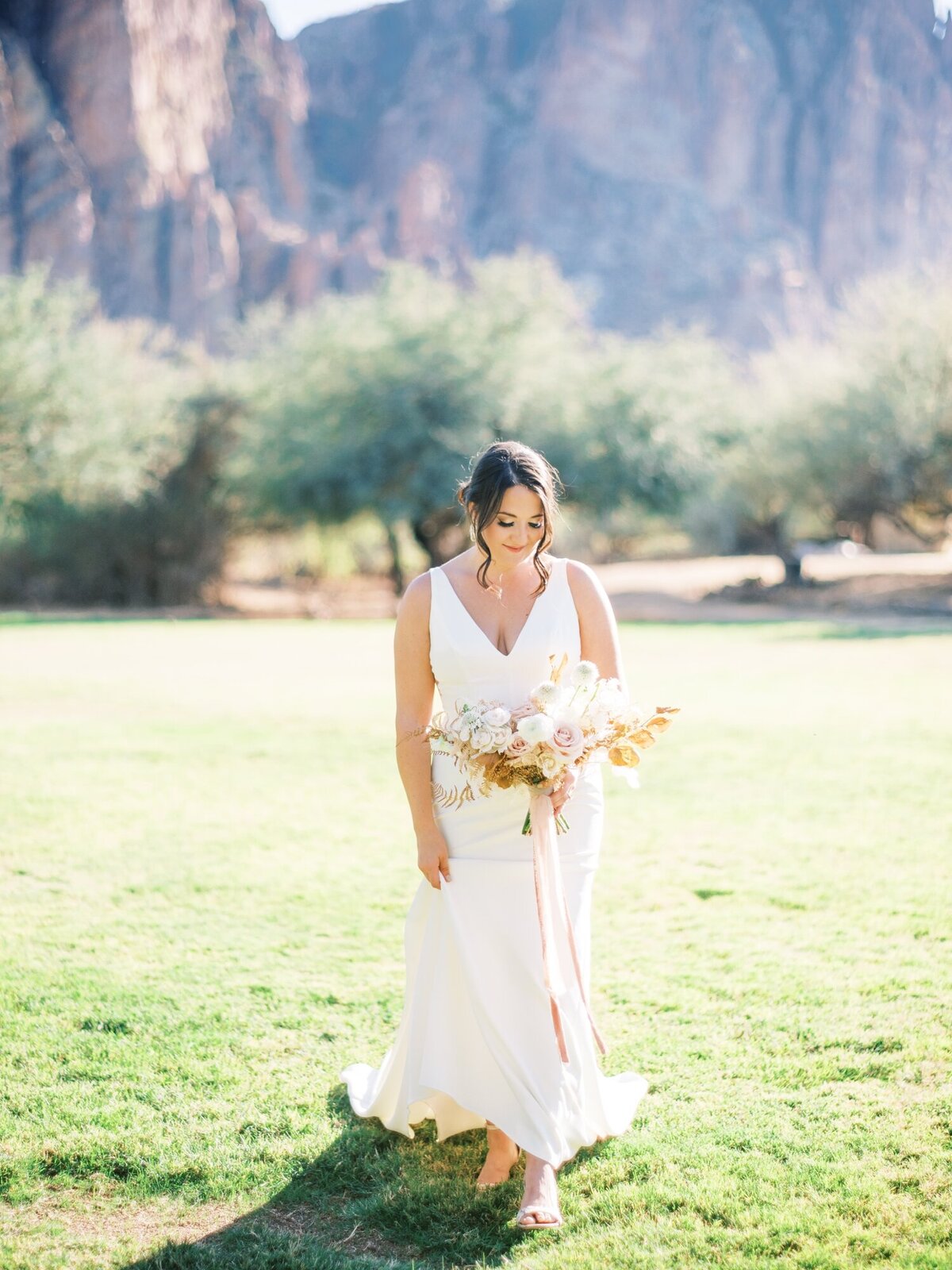 Arizona-wedding-photographer-saguaro-lake-guest-ranch_0048