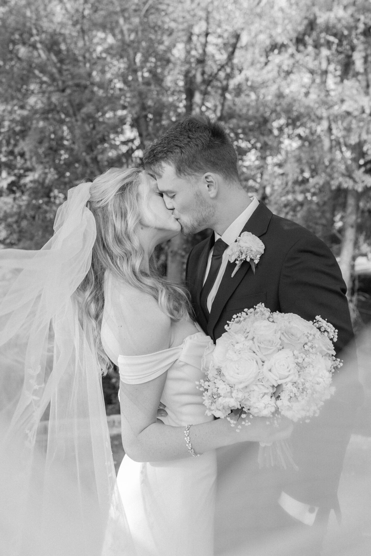 MBP-WhiteheadWedding-1040