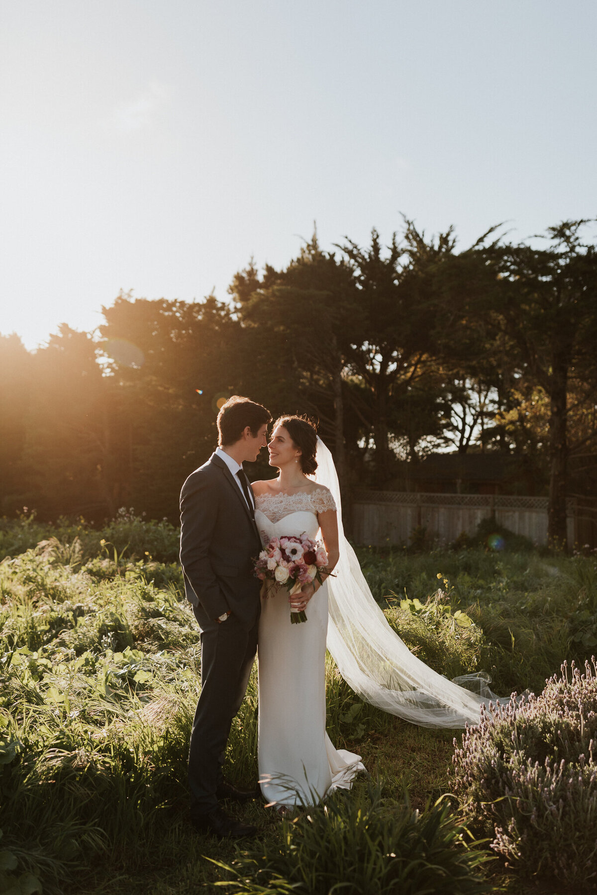 AllisonStoddard_SamPhilWeddingPreviews02