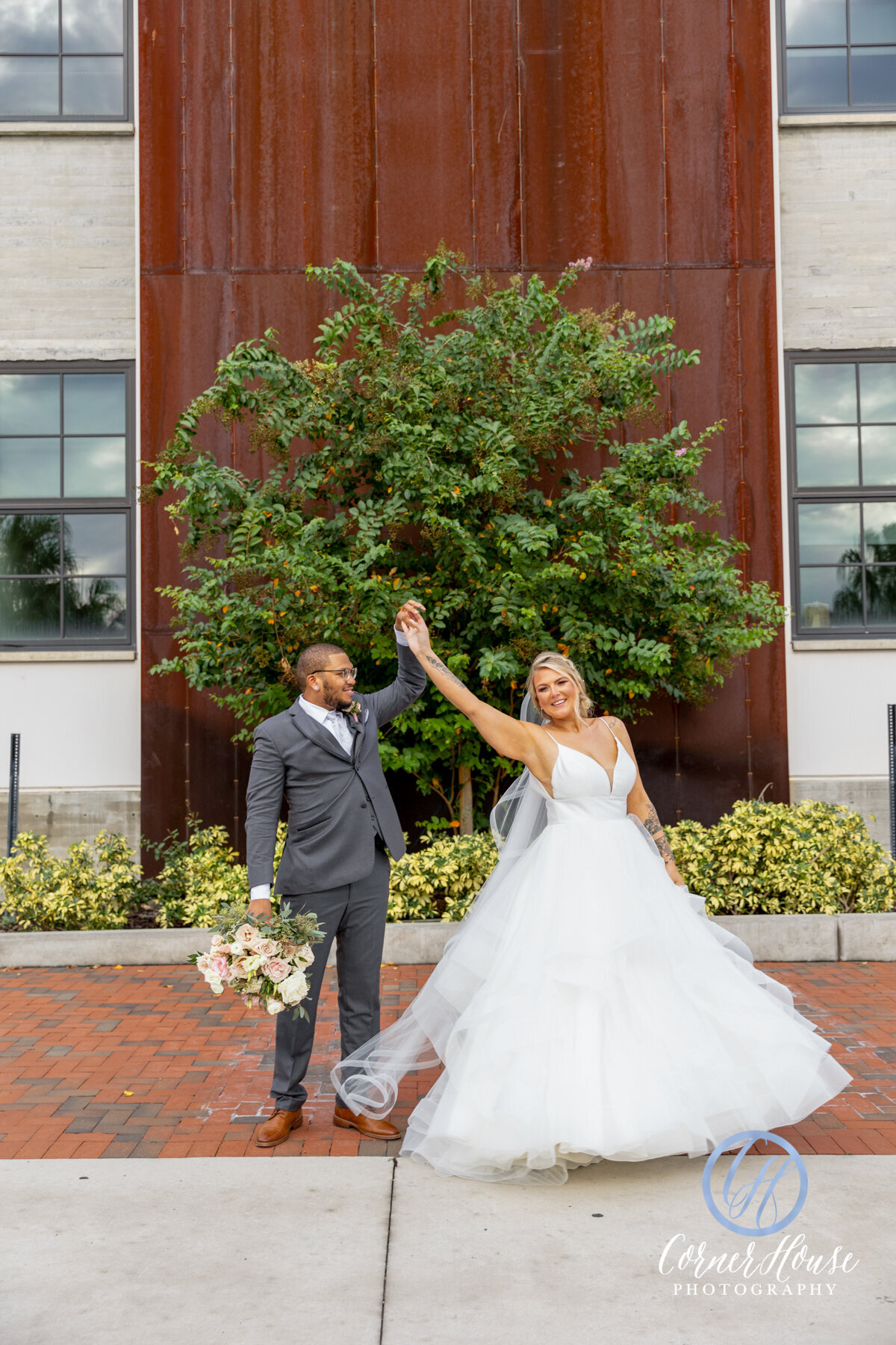 corner-house-photo-armature-works-florida-wedding-chantilly-chic-celebrations-6