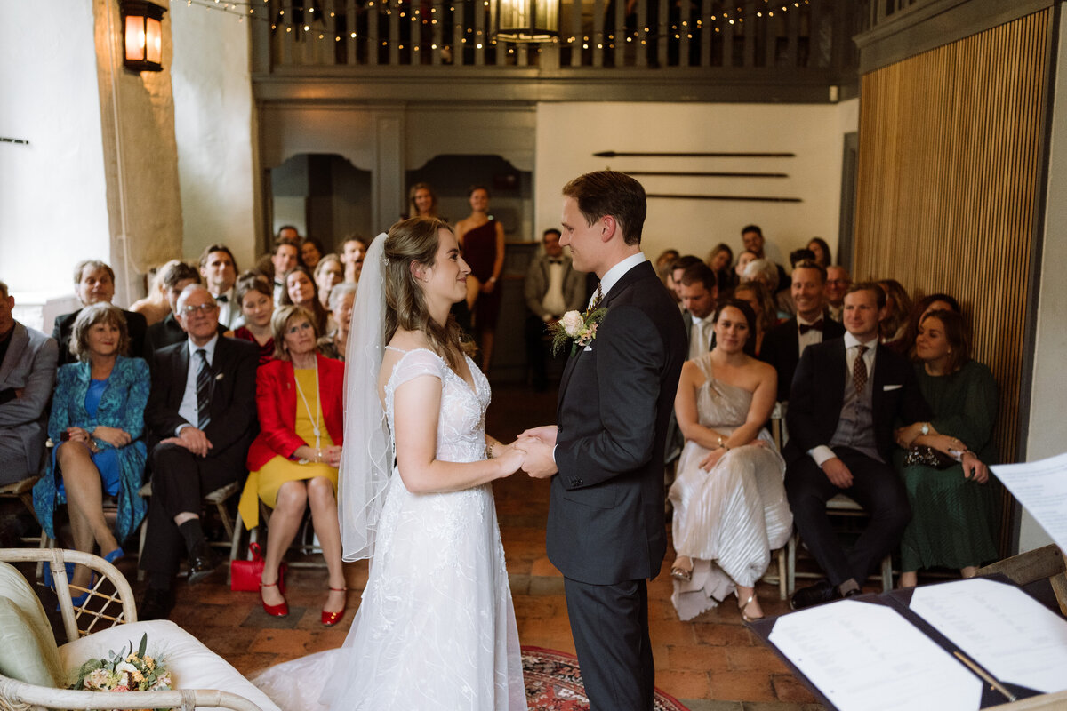 Romantische herfstbruiloft bij Slot Doddendael - ceremonie  - ja woord 