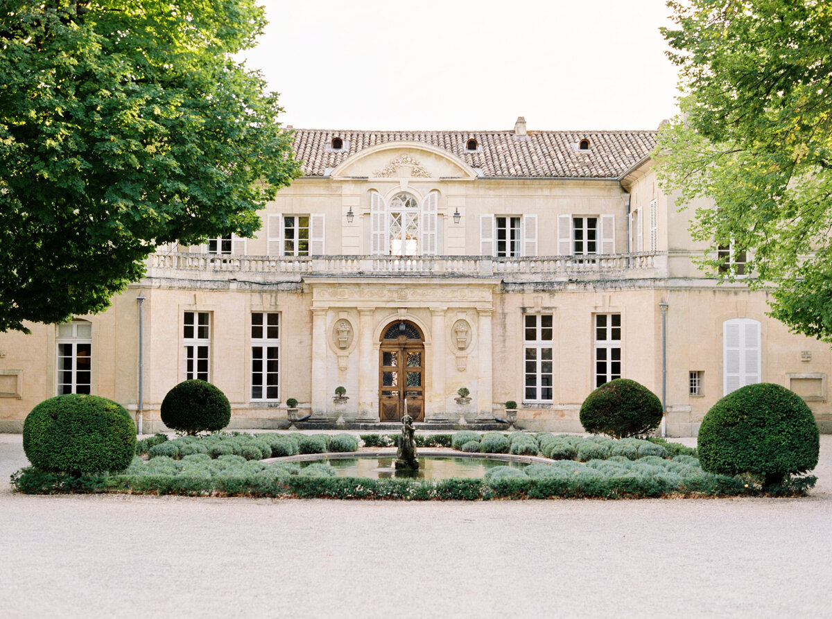 Wedding photography at Chateau Martinay in Provence, France - 6