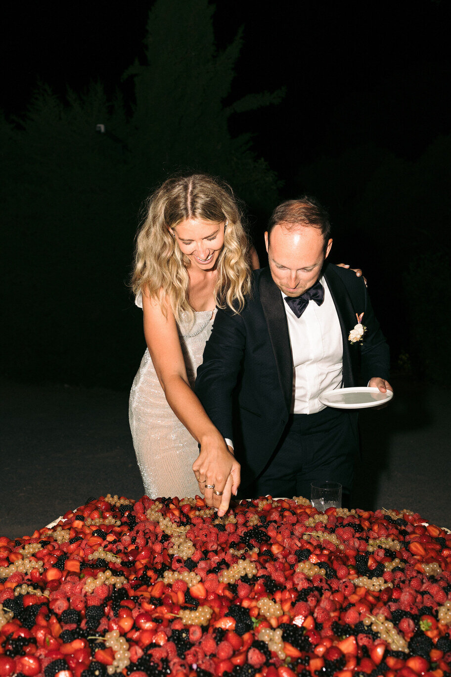 giant-fruit-platter-wedding