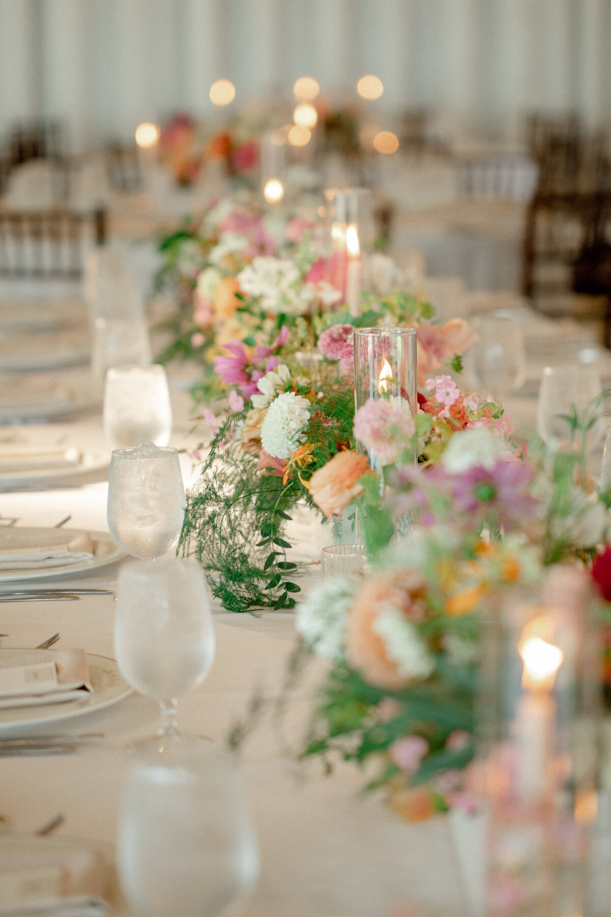 tablescape with flowers