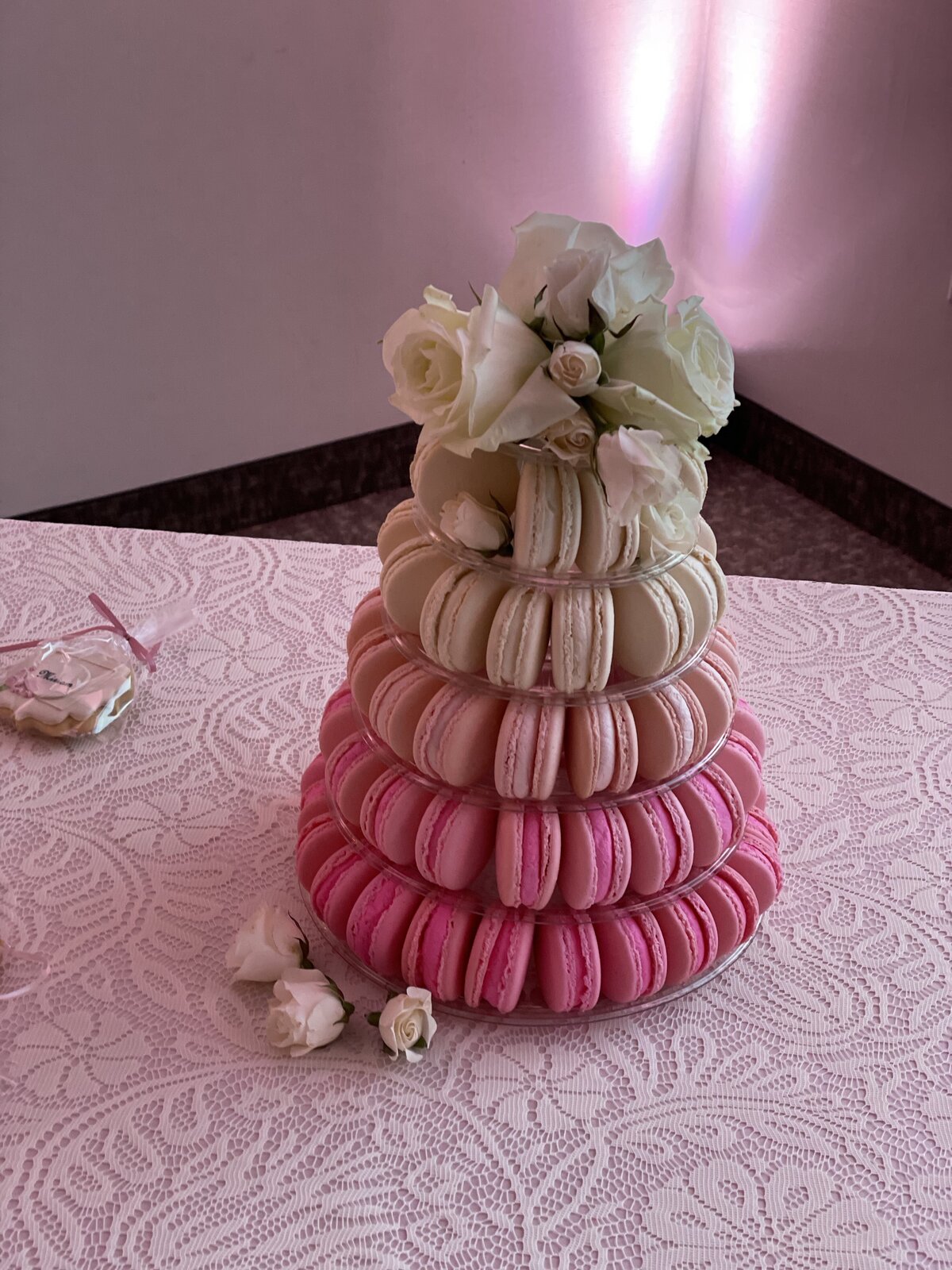 macaron cake