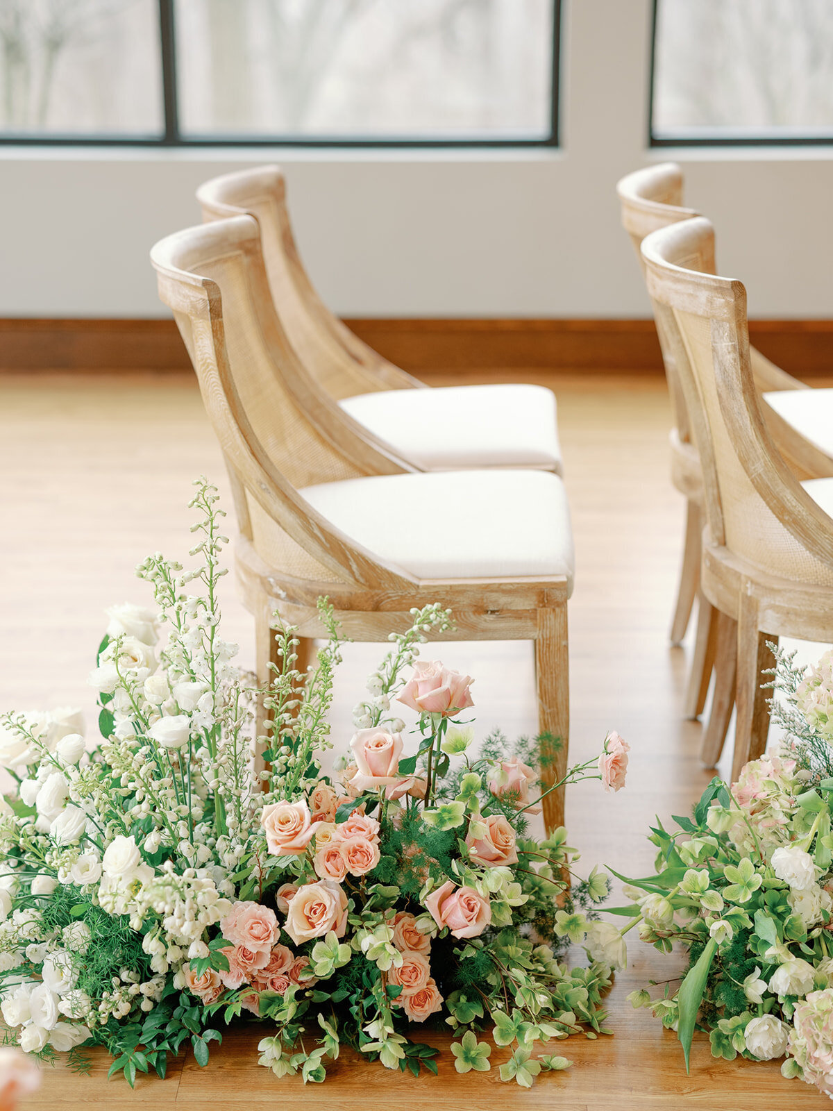 5-Wedding-Flowers-Michigan-Midwest-Venue3Two