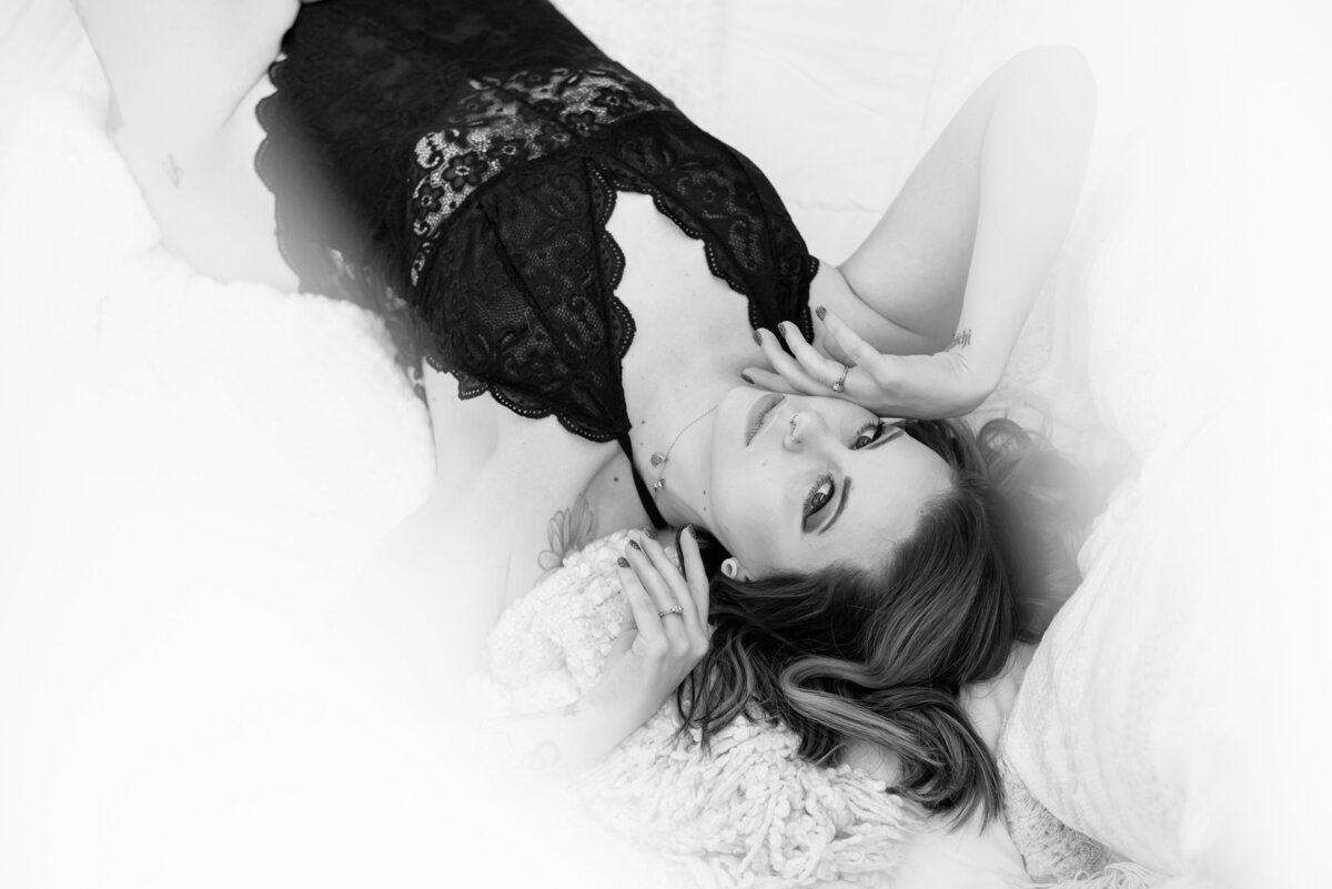 5 Tips for Starting Boudoir Photography | marycastillophotography.com