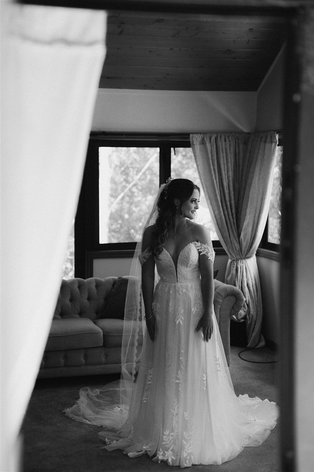 olivia rose photography new zealand hamilton new plymouth australia destination waves summer nostalgic poetic vintage raw authentic storytelling wedding farm love elopement micro wedding coastal nsw_-2_websize