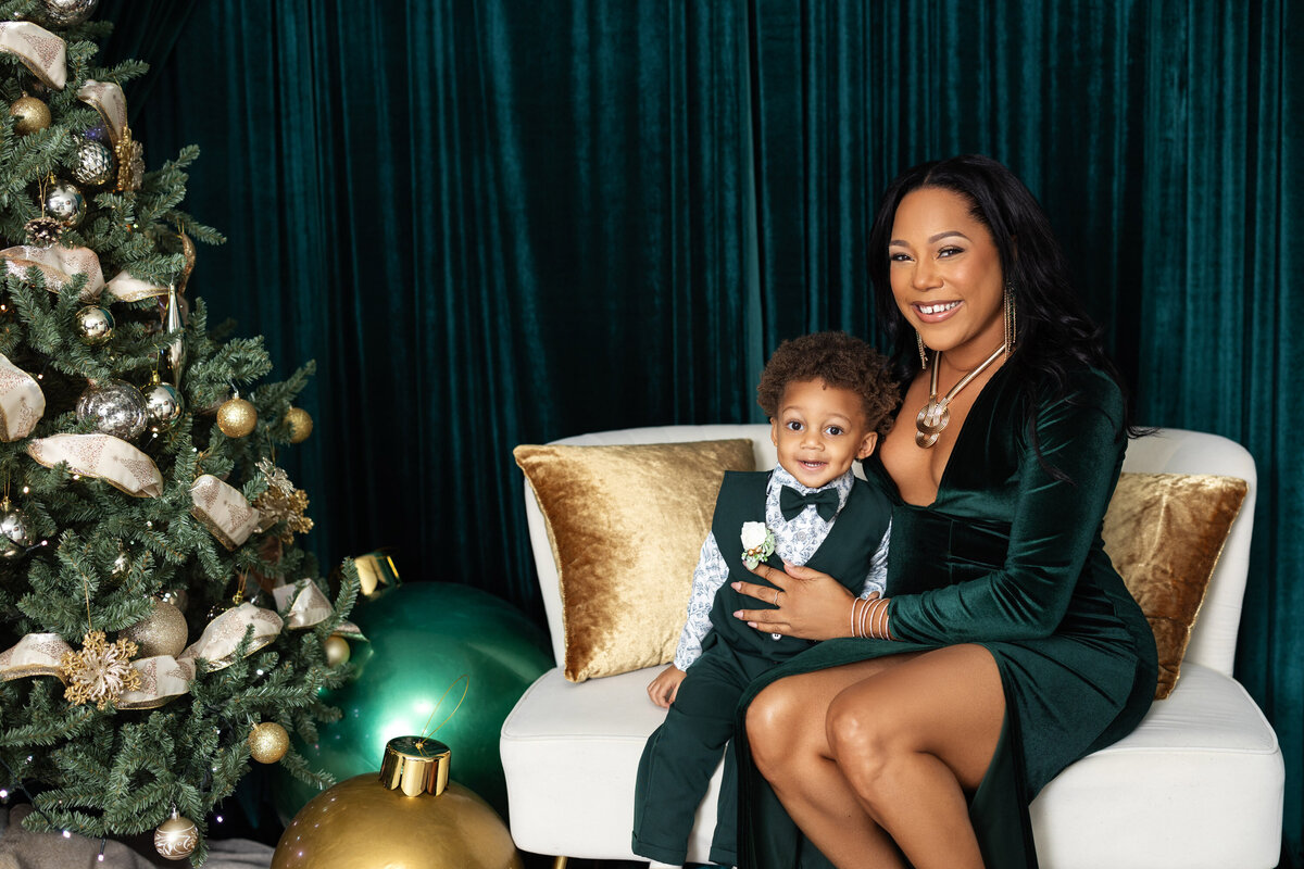 Legacy_Studios_Christmas_Bahamas_Photo-36