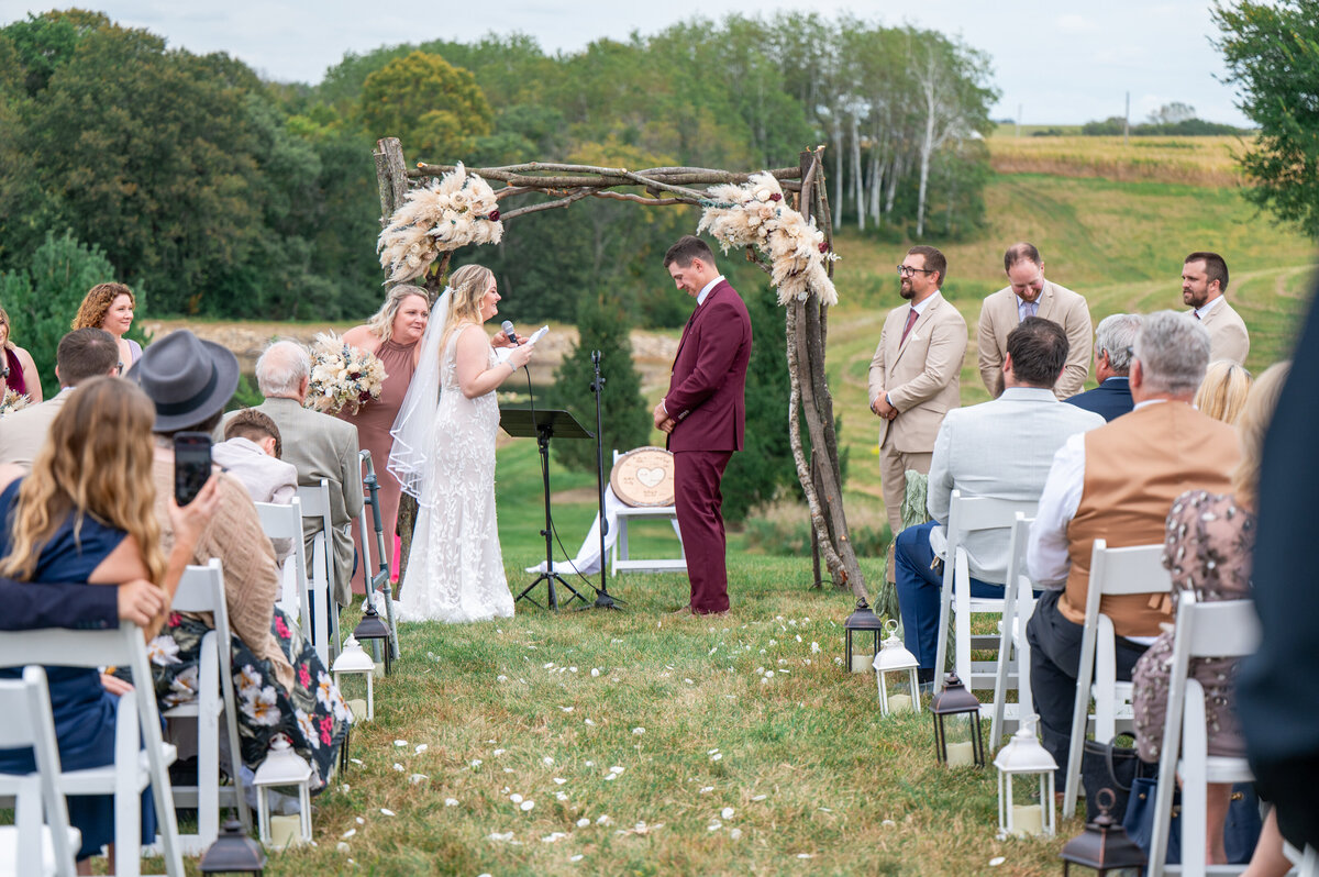 158-Wedding Ceremony Highlights-DSC_4199-Wedding Photography- St Cloud MN- Central MN, Nicole Hollenkamp