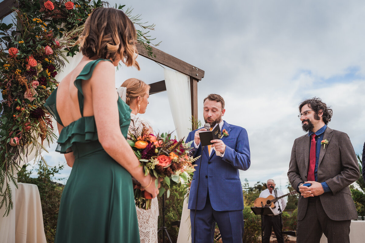 sonoma-wedding-vineyard-23-20