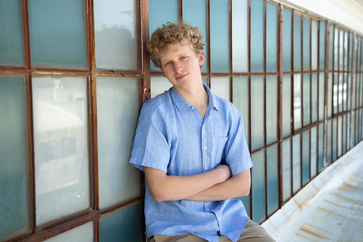 large-industrial-windows-senior-photos