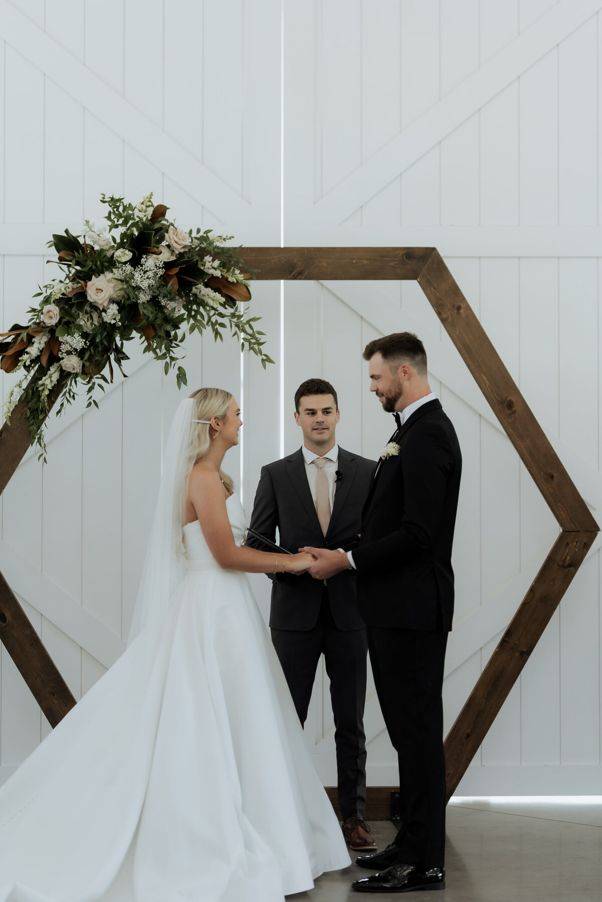 pile-wedding-614