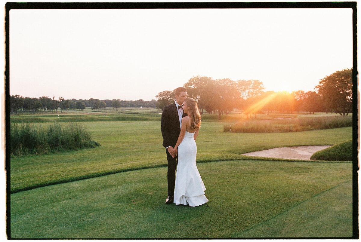 onwentsia-club-wedding-lake-forest-olivialeigh-114