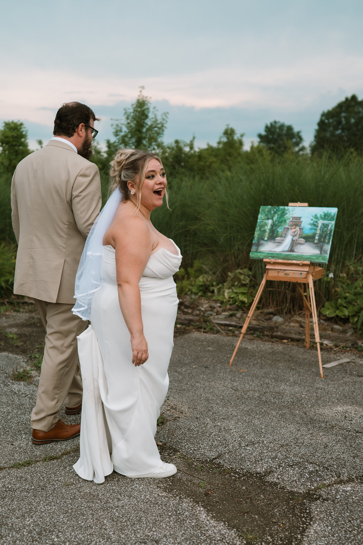 Arastasia Photography - Cleveland Ohio Wedding and Elopement Photography, Maternity and Newborn Photography, Family Portraits and Live Wedding Painting