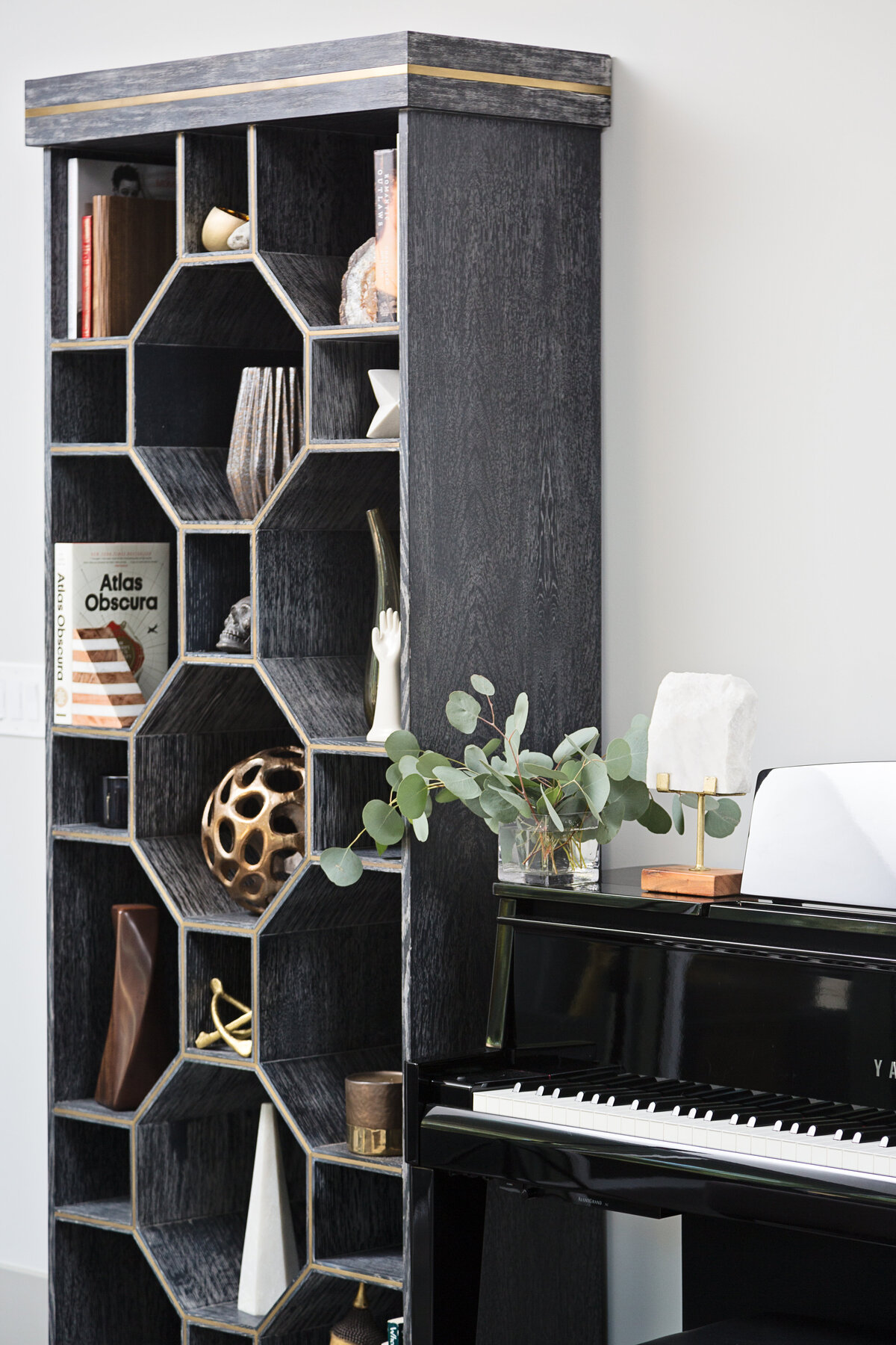 Geometric Decorative Item Shelf