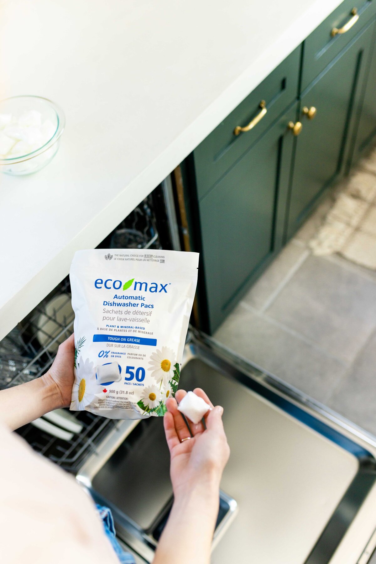 Eco-Max . Dishwasher Pod Product Photography-8