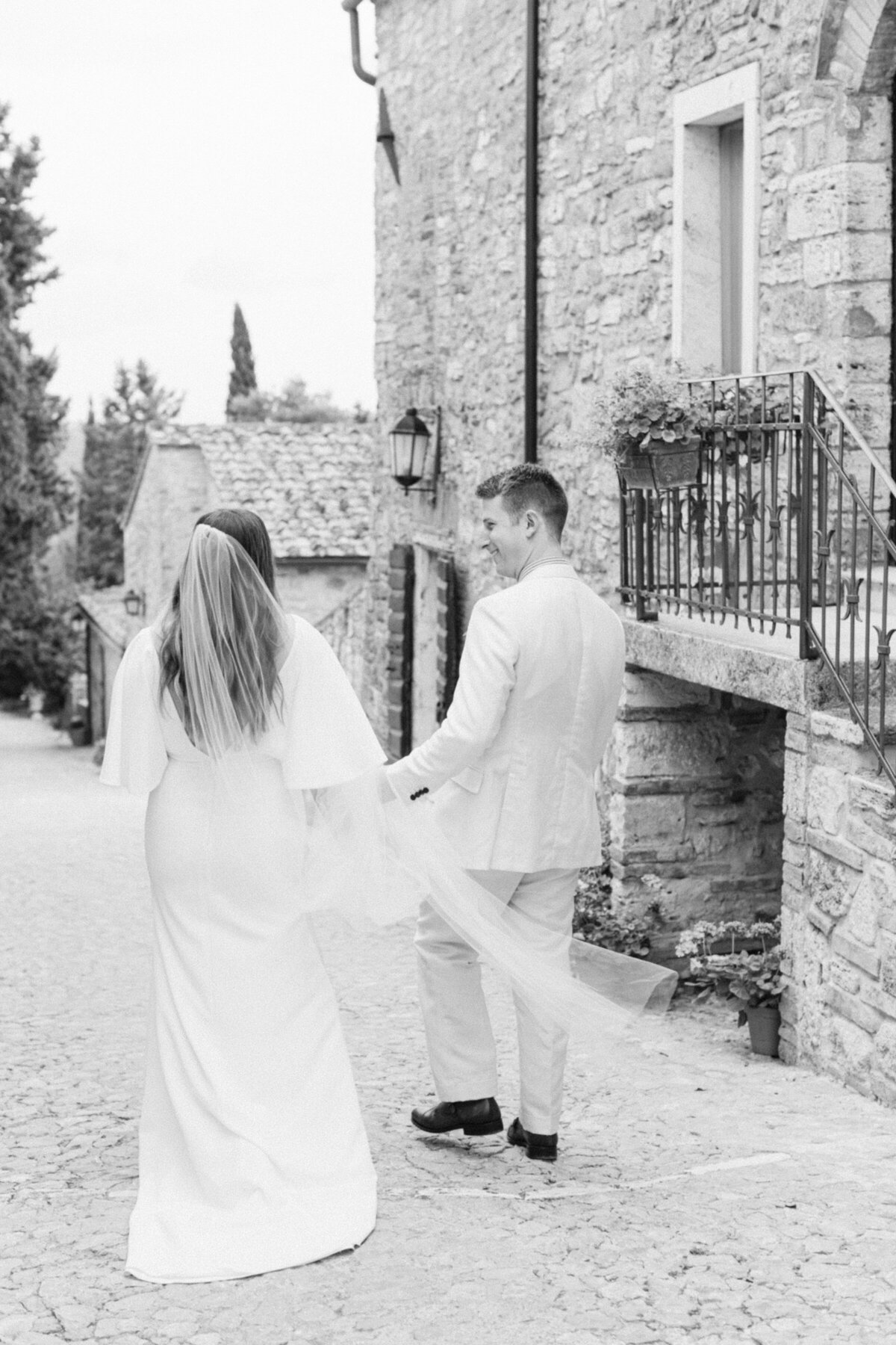 Borgo-Laticastelli-Italy-Wedding-Photographer-Ava-Vienneau-156