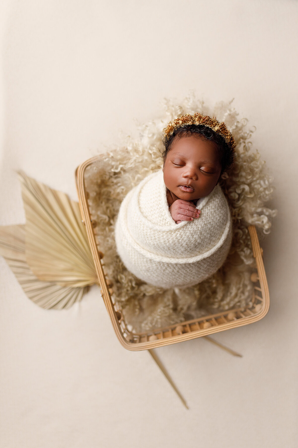 McDonough newborn photographer, Atlanta Newborn Photographer, Fayetteville newborn Photographer, Peachtree city newborn photographer, Hampton ga newborn photographer, marietta ga newborn photographer
