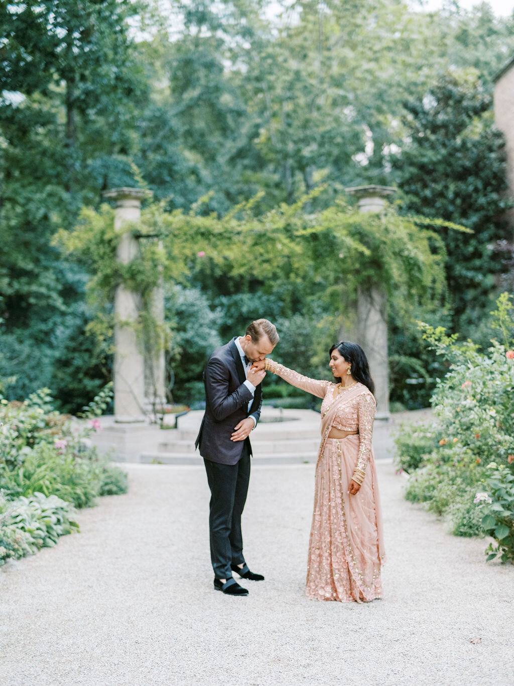 chad-rohini-swan-house-wedding-atlanta-glorious-moments-photography-935