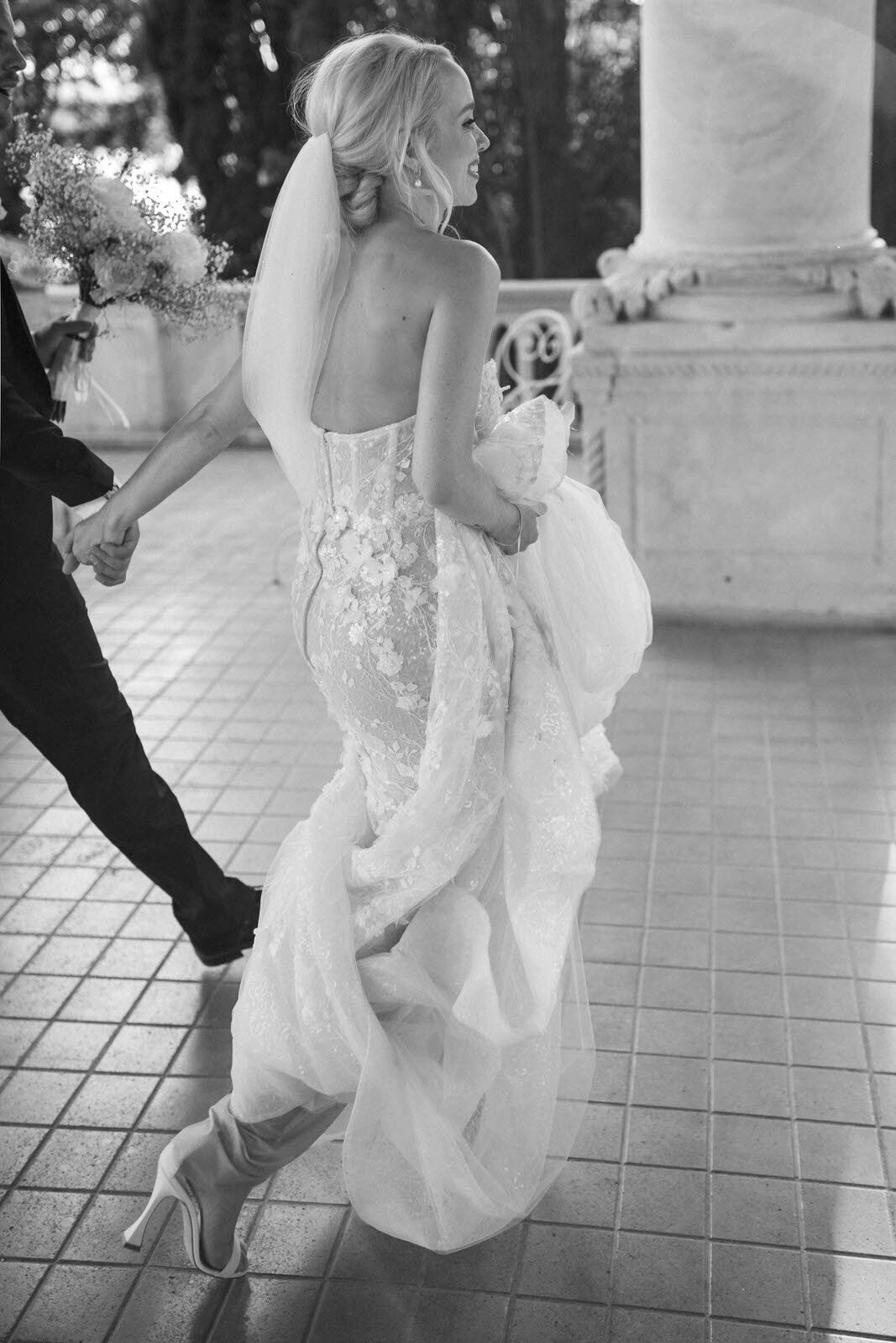 Flora_And_Grace_Editorial_Analog_Wedding_Photographer (1 von 1)-76