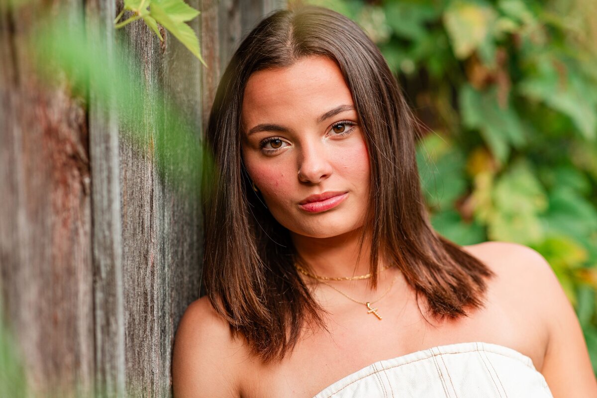 cuba-city-wisconsin-high-school-senior-girl-inspiration-ideas