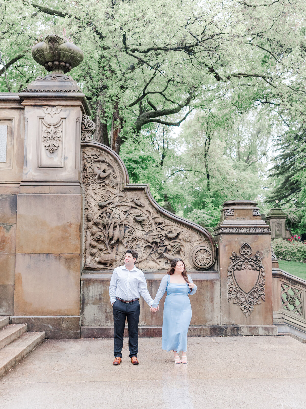 brittany-graf-photography-katie-mattingly-new-york-central-park-public-library-engagement-session-57